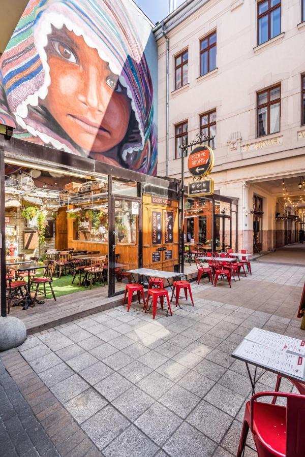 Ace Of Spades Gozsdu Budapest Exterior photo